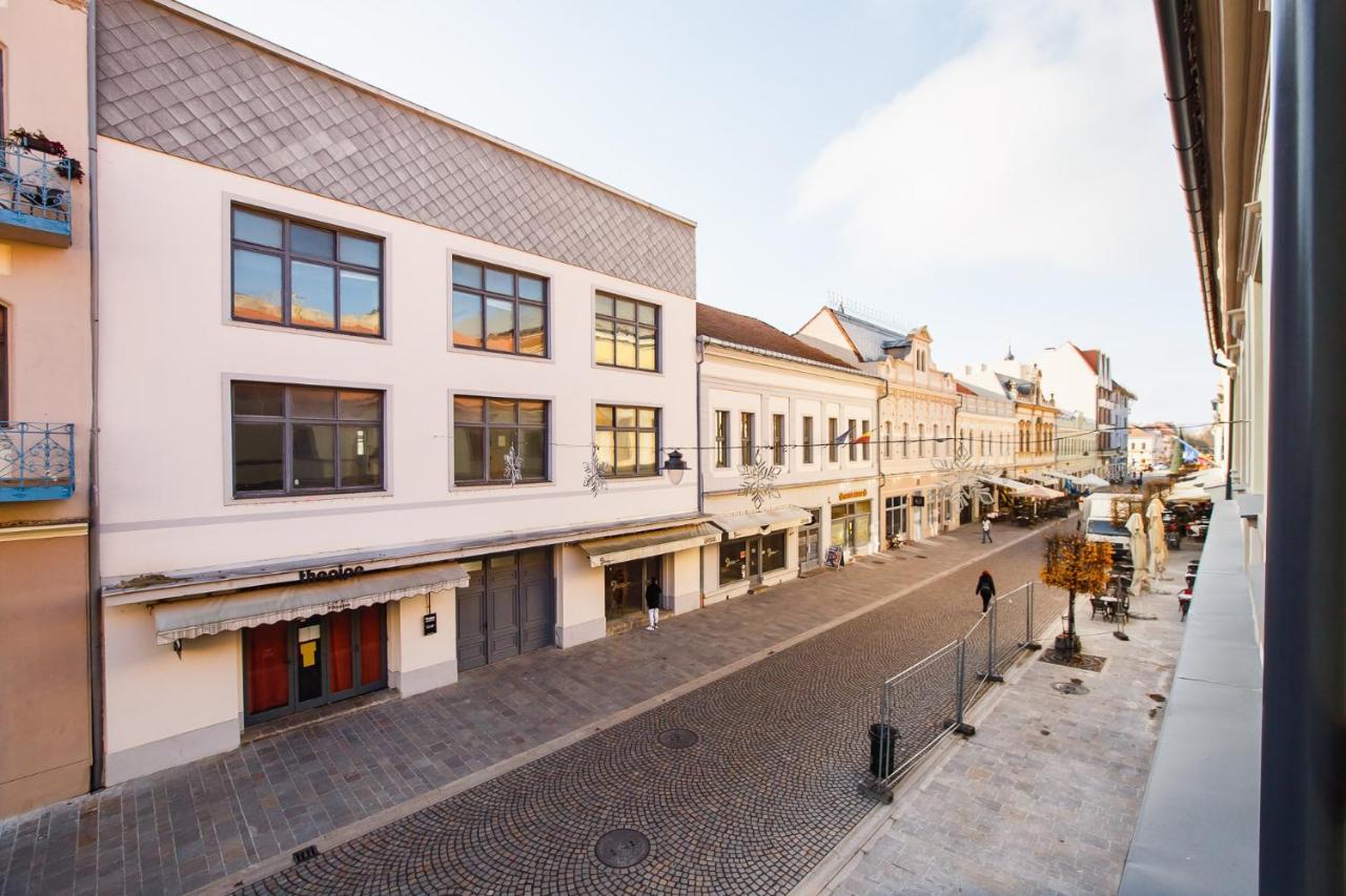 Eat It Cozy Downtown Apartments Oradea Exteriör bild